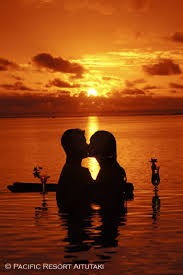 Dancing inside of the Sea...